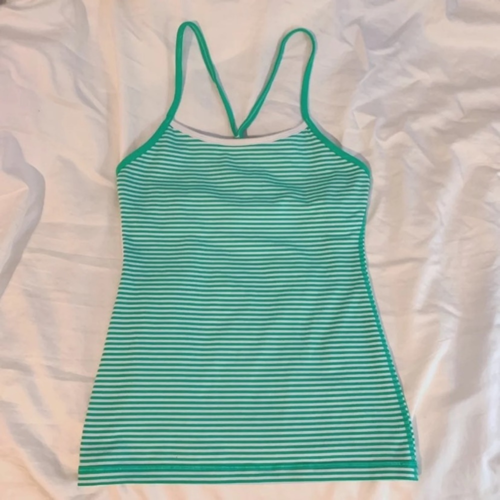 Lululemon Power Y luon tank top, size 4